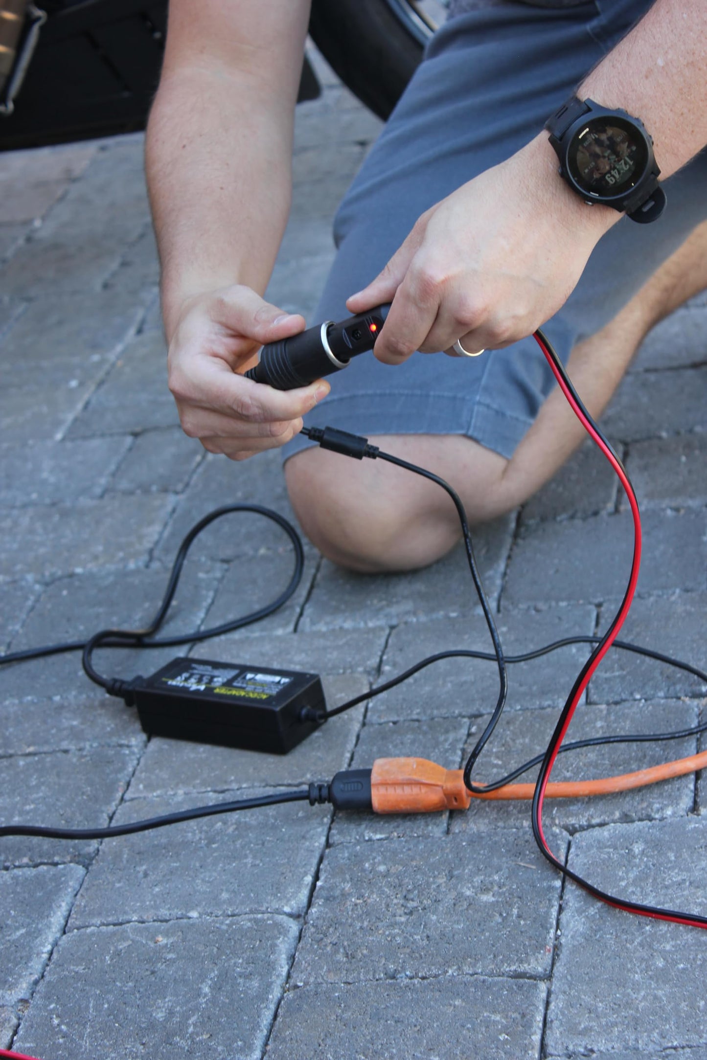 Power Supply Kit includes AA Battery Holder, Alligator Clamp, 12V Extension Cord, 110 Power Supply